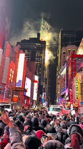 Celebrating New Year's Eve in NYC: A Big Apple Experience