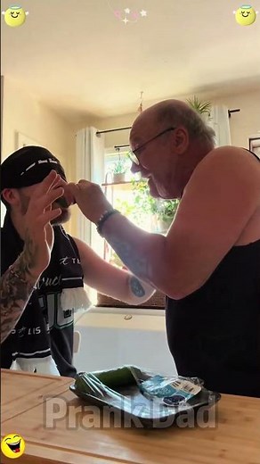 Prank on my dad #prankvideo #funny #deardad #comedy #funnyvideo #humor #prank#reaction#fyp#dadandson