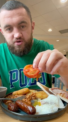 195K views · 1.4K reactions | Morrisons Cafe £6 Breakfast  #morrisons #fullenglishbreakfast #breakfast #food #review #mashtagbrady #fryup | MashtagBrady | Facebook