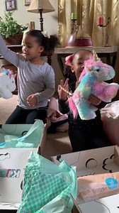 Surprise your kids every season! Personalized shopping for your little ones. Order now, pay later, no subscription required. | KIDBOX