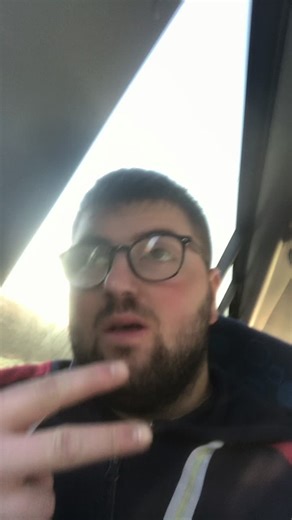 Vidéos de Maintenant (@maximethouvenel) avec Rockstar - Michou