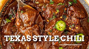20K views · 278 reactions | Have you ever made Texas Chili? Texas chili is meaty and satisfying with just the right amount of spicy, and not a chili bean in sight. Learn how to make your own Texas chili. GET the RECIPE: https://www.chilipeppermadness.com/recipes/texas-chili/ | Chili Pepper Madness - Recipes & More from a Gourmet Chilihead | Facebook