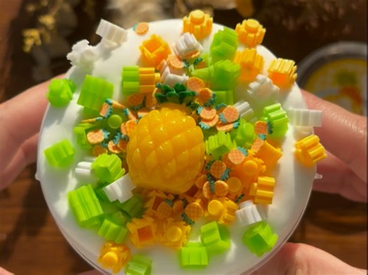 slime_奶油甜菠萝 尝试征服积木史莱姆，失败了，太痛了
