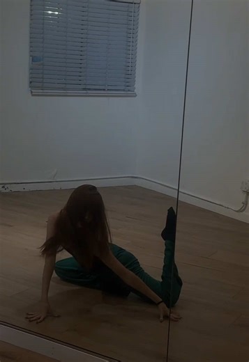 neeeed to get back in the studio 💫 choreo by me @Addison #highfashion #addisonrae #dance