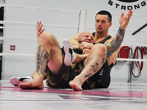 JEFF MONSON vs SHREDDER: former UFC star teaches me to fight