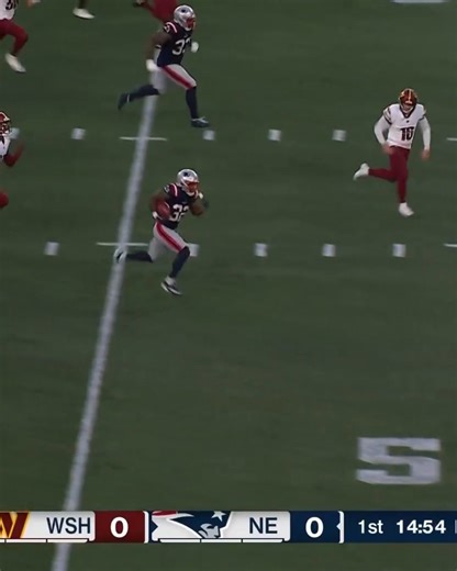 TreVeyon Henderson KICK RETURN WOW 🤯 | Woodward Sports