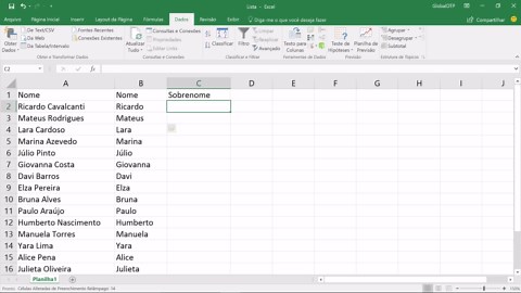 Usar o Preenchimento Relâmpago no Excel