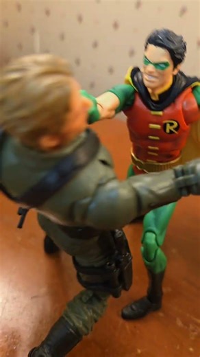 Batman: Hush. Robin (Tim Drake) #robin #batman #mafex #actionfigures #dccomics