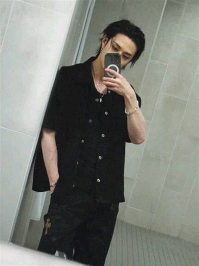 Wolves in K-Pop: Exploring Bang Chan's Love for Them