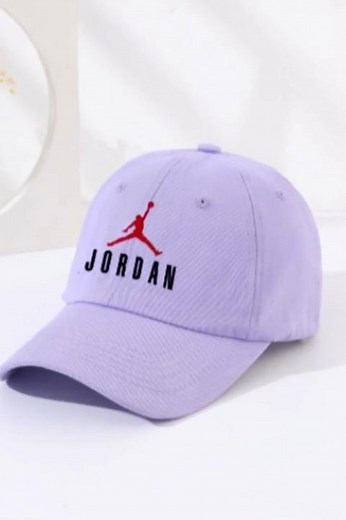 Cap Mockup with Logo in Photoshop 🧢 | Realistic Branding Design Tutorial. #shorts