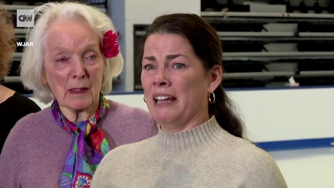 ‘Not sure how to process it’: Nancy Kerrigan tearfully speaks on plane crash