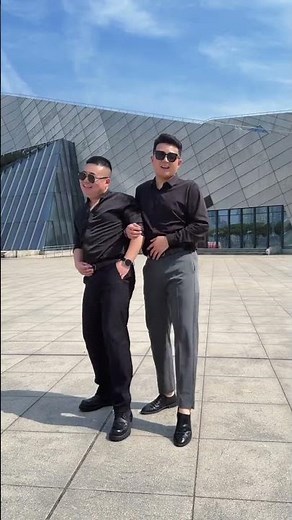 Follow Grandpa Sun's Groove: New Square Dance Trend