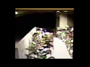 バイク盗難の瞬間！カブのハンドロックはかけよう