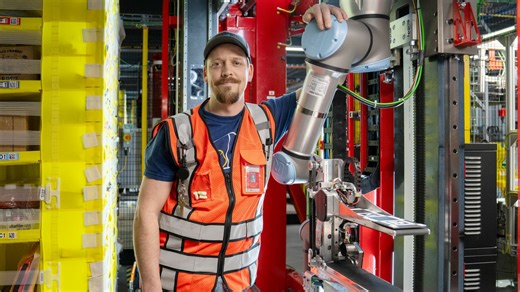 Amazon unveils tactile warehouse robot 'Vulcan'