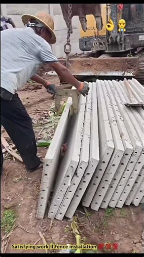 Excavator digging hole process of assembly concrete fence