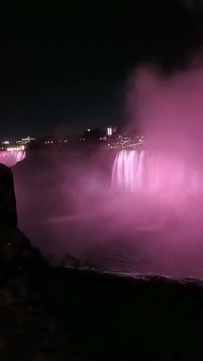 Niagara Falls live at the Falls lights on 19 September 2025