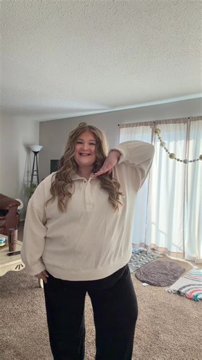 barbie’s changed! 💞🎀 sweatshirt: @aerie sweatpants: @Walmart slippers: @UGG® #plussizeootd #plussizefashion #plussizeoutfits #plussizebarbie #fyp