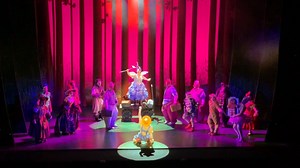 What makes us special makes us strong! 🎶 The Shrek The Musical Australia cast let their freak flags fly at today’s media call. 💚 | Sydney Lyric Theatre