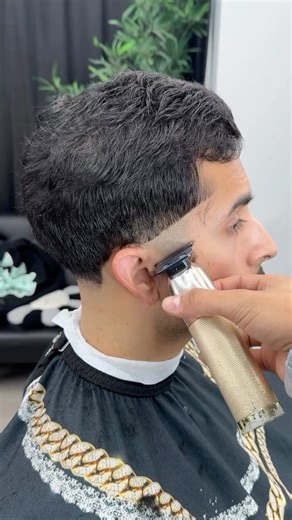 TAPER FADE ⚡️💈 BARBER TUTORIAL - STEP BY STEP 📚 ‪@HowToFade‬