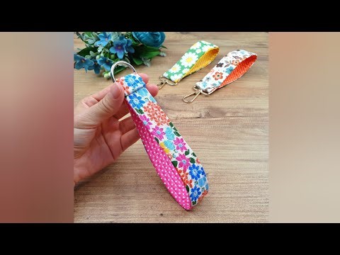 I’ve Made So Many of These Fabric Keychains – Perfect Little Gifts! 🥰