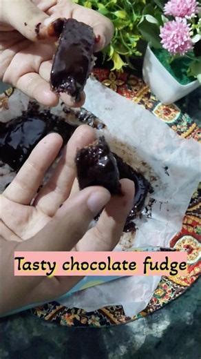 tasty Chocolate fudge in 10 minutes 😋 #recipe #food #viral #trending #tasty #chocolatefudge #neelam