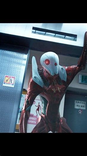 Alien Ambush in Elevator | Transformation Fight Scene | Alienoid