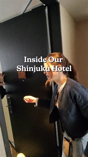 Just 5 minutes from JR Shinjuku Station — clean, modern, and super convenient. We’d stay here again! 💕 📍JR Kyushu Hotel Blossom Shinjuku Hotel 👓 Recorded with Ray-Ban Meta Glasses #TokyoHotels #TravelPockets #JapanTravel #TravelJapan #ShinjukuTokyo #TokyoTrip #VisitJapan | Travel Pockets