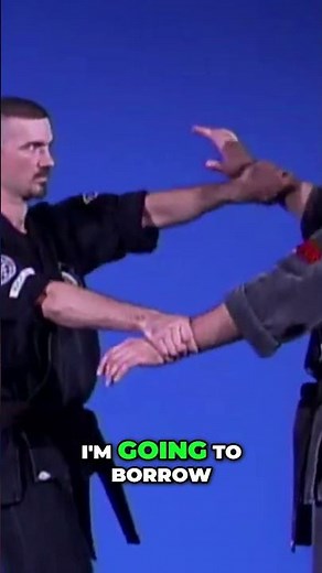 Wrist Lock Self Defense Move!