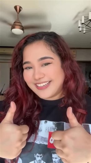 Irreplaceable on Instagram: "Last-minute Lollapalooza tips because chaos is part of the experience, but being unprepared doesn’t have to be. Save this before you head out. . . . . . . . . Lollapalooza tips, music festival prep, last minute festival tips, concert survival, festival essentials, crowd tips, hydration reminders, outfit planning, festival hacks, live music culture, concert going, festival day checklist, event prep, music lovers, festival vibes #lollapalooza #festivaltips #concertprep