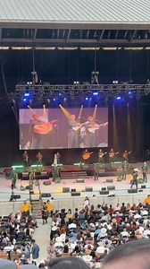 The 28th Annual Santa Barbara Mariachi Festival was a celebration of the Mexican spirit, and party to honor a unique culture that, as the festival’s headliner Angeles Ochoa sang Saturday night, has no equal. “Como Mexico, no hay dos,” Ochoa sang, meaning, “There’s no place like Mexico.” The Santa Barbara Bowl was filled with mariachi music all of Saturday night, as bands kept the crowd alternating between dancing in the aisles with joyful cumbias and swaying in their seats to sorrowful ballads. 