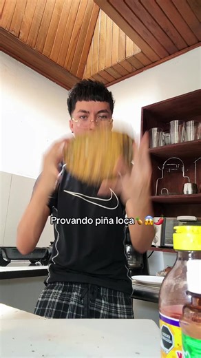 Deliciosa Piña Loca en Costa Rica y Colombia