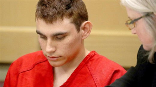 Student says Nikolas Cruz threatened to 'kill' him, sent photo of guns months before school shooting