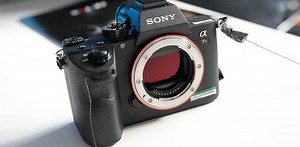 ソニーのカメラを操るリモコン、誰でも開発できるようになりました