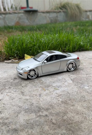 VIP Club Experience in a V35 Skyline