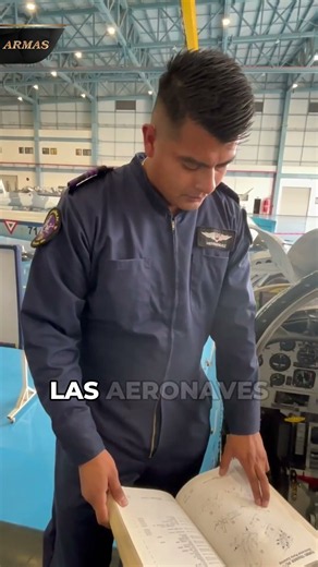 Así revisan el avión Pilatus PC-7 tras 1,000 horas de vuelo en la Fuerza Aérea Mexicana 🇲🇽✈️🪖