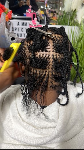 19K views · 252 reactions | Over 400 customized locs … and her...