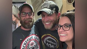 🔊VOLUME UP!🔊 We were talkin’ to Ariel from Star 104.3 who has been down to Aquarium & Shark Lab by Team ECCO hangin’ out with #CharlotteTheStingray! #CountryMornin #SharkBaitHooHaHa | The Eddie Foxx Show