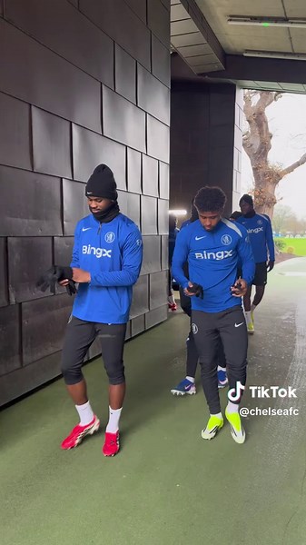 Chelsea FC Prepares for Premier League Clash