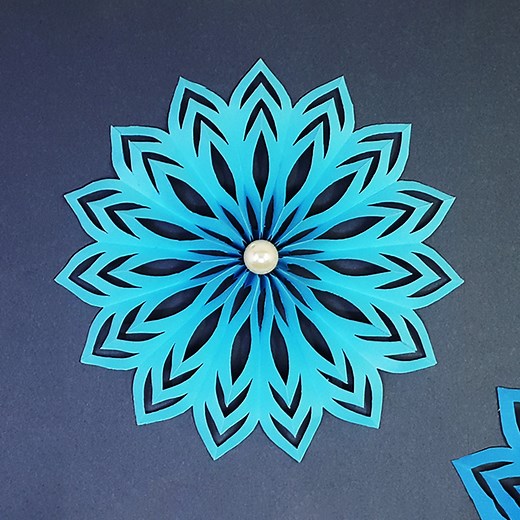 289K views · 4.4K reactions | Amazing DIY Paper Snowflakes making instruction for Christmas Decoation 2021. It's very easy and simple DIY Snowflake making tutorial for all. | Colors Paper | Facebook