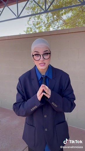 Understanding Exceptional Customer Service: Insights from Starbucks and SoFi