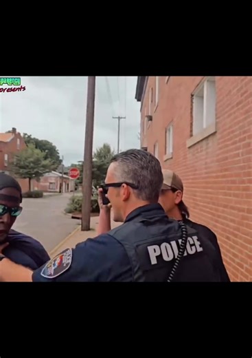 Aggressive Cop Gets Punked and Owned | Shetland Bullion Company