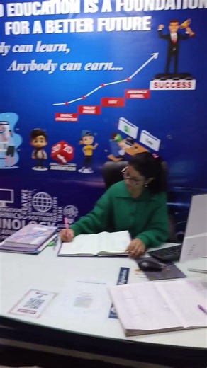 Join today to get trained with our expert instructors and become expert in Computer 💻