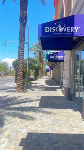 With nine exhibits and three entire floors packed with heart-pumping, brain-boosting, curiosity-quenching fun, DISCOVERY is the ultimate destination for family fun! 🙌 😄 What is your child's favorite exhibit? 🌟 | DISCOVERY Children's Museum