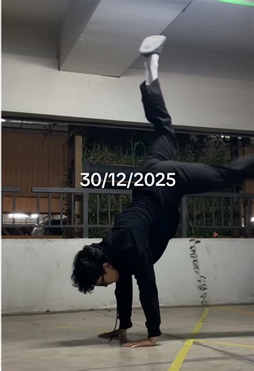 Finding Balance in Calisthenics: A Beginner's Guide