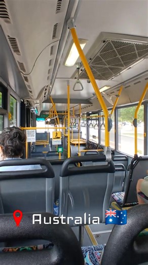 Perth Bus Sindu 🎶 | SL Private Bus Vibe