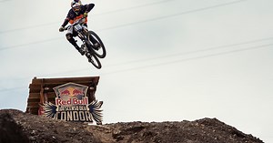 ¿Quién es Bernardo Cruz?