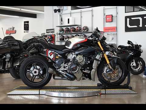 2022 Ducati Streetfighter V4 SP | Walk Around, Start-Up & Sound Clip
