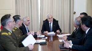 Gobierno busca mejorar protocolos tras atentado en comisaría y se trabajará en un reglamento para empresas de correo