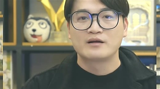 选电视必然绕不开量子点技术电视，画质色彩更出众，观影体验大幅提升。