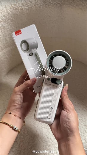 This turbo fan | Cooling fan has a 8,000 mAh. And up to 199 air speed One of the best!!! #jamay #jamaycoolingfan #turbofan #highspeedfan